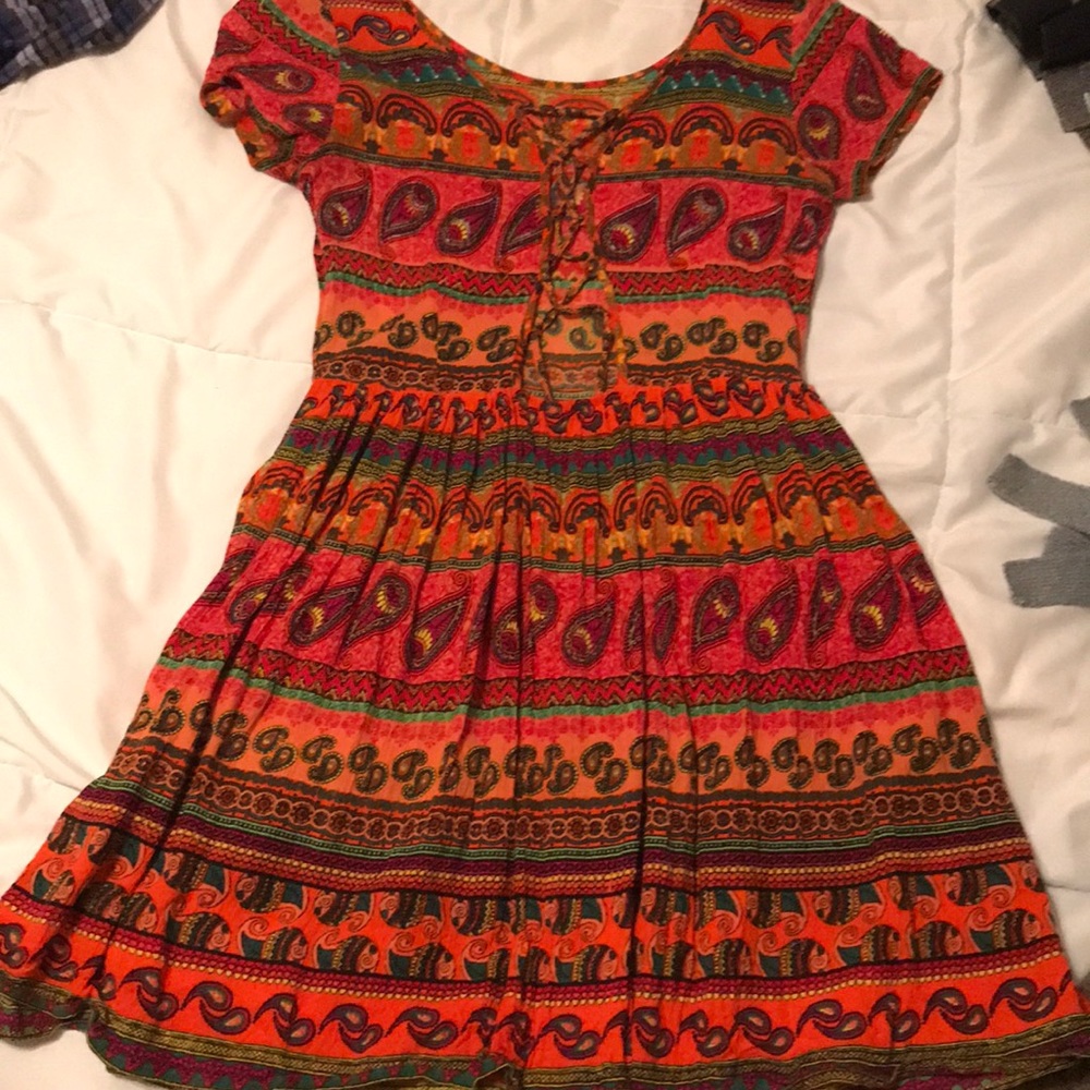 Dress - Picture 2 of 3